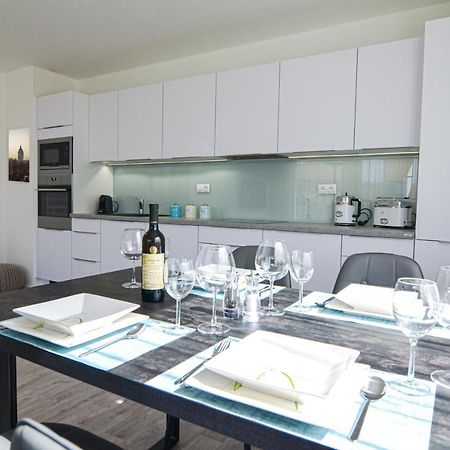 Palm Garden Apartment 1 Mikulov Dış mekan fotoğraf